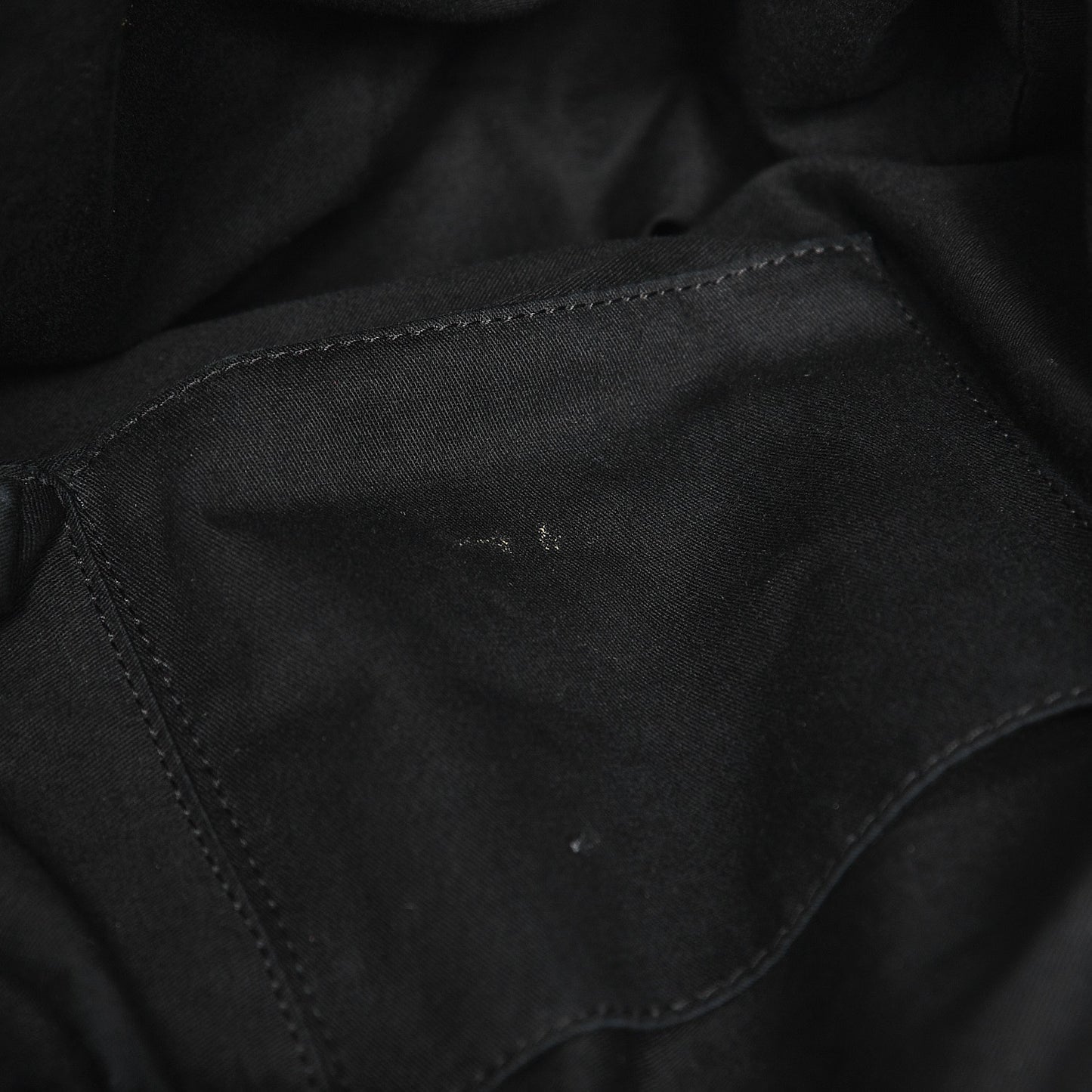 Wrinkled Lambskin Medium Nightingale Black