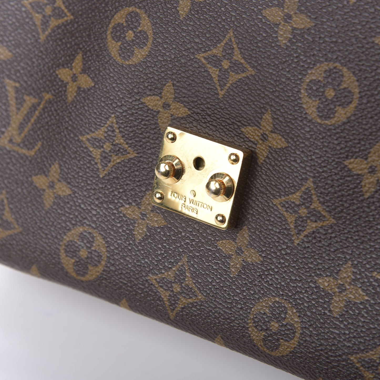 Monogram Pochette Metis