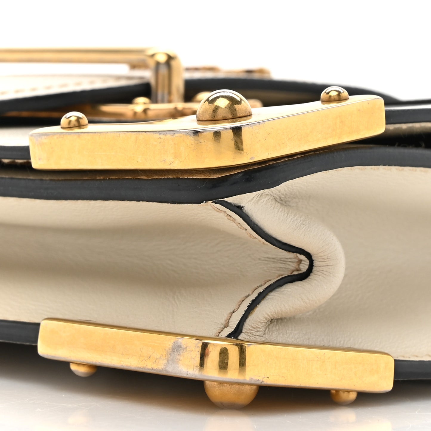 City Calf Saffiano Cahier Bag Talco Black
