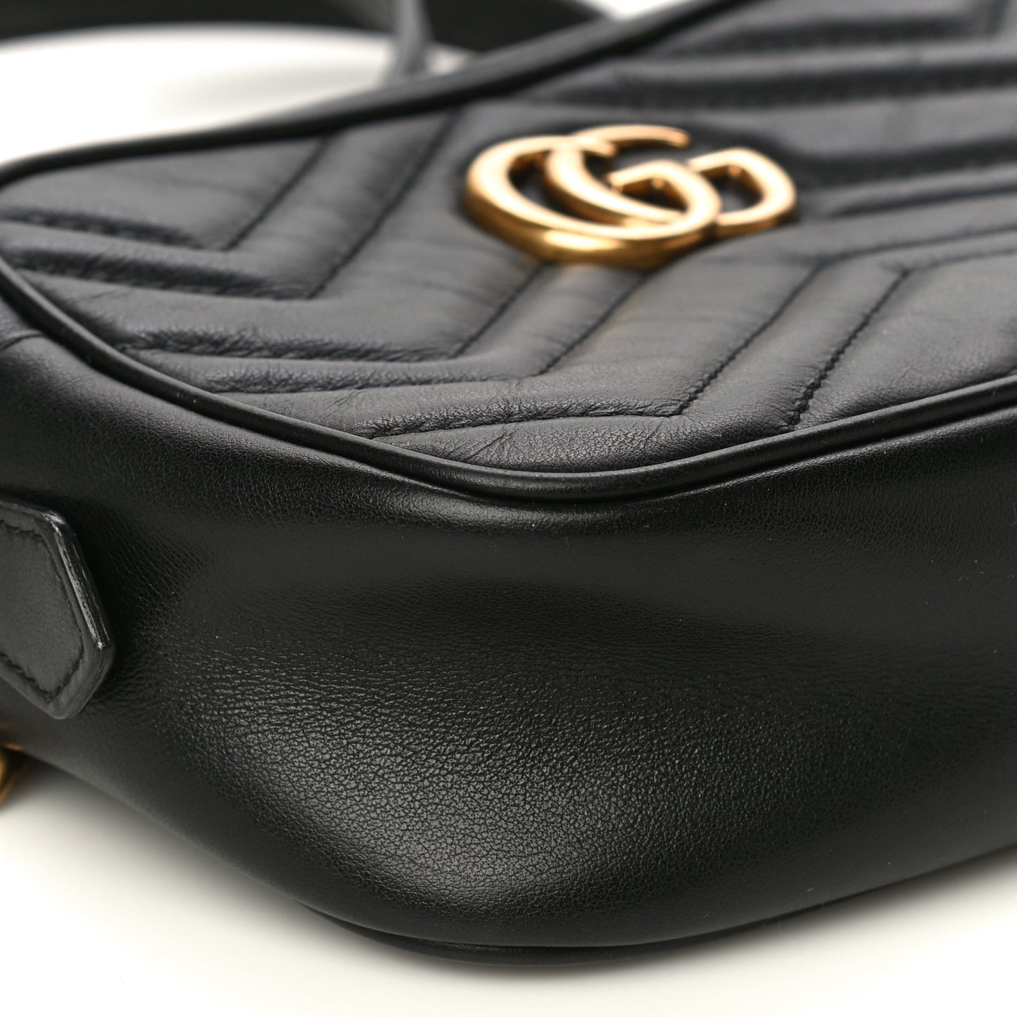 Calfskin Matelasse Mini GG Marmont Chain Shoulder Bag Black