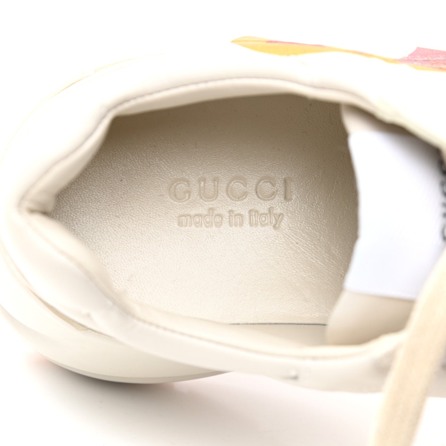 Calfskin Interlocking G Heart Rhyton Sneakers 35 Mystic White