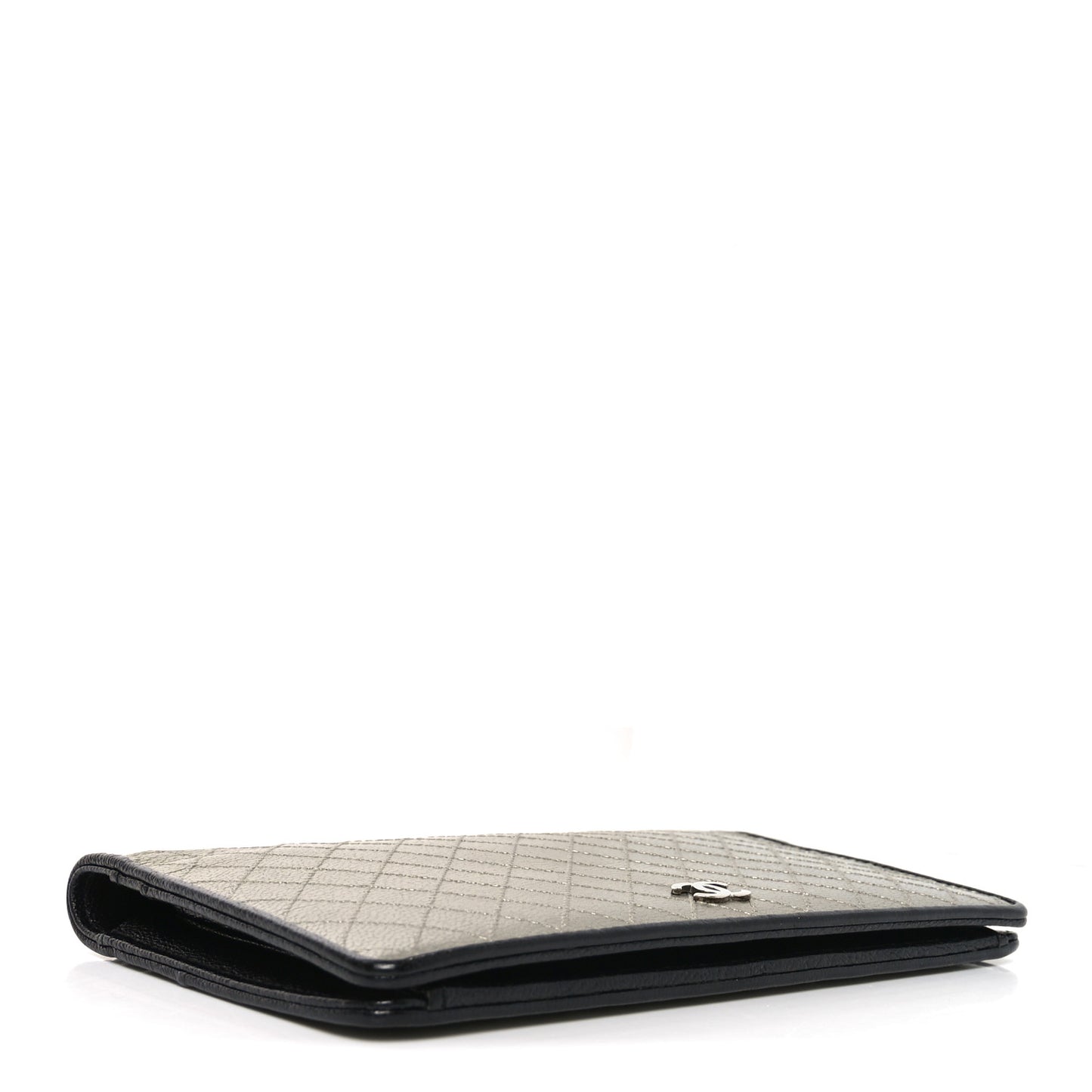 Metallic Calfskin Diamond Embossed Yen Wallet Grey