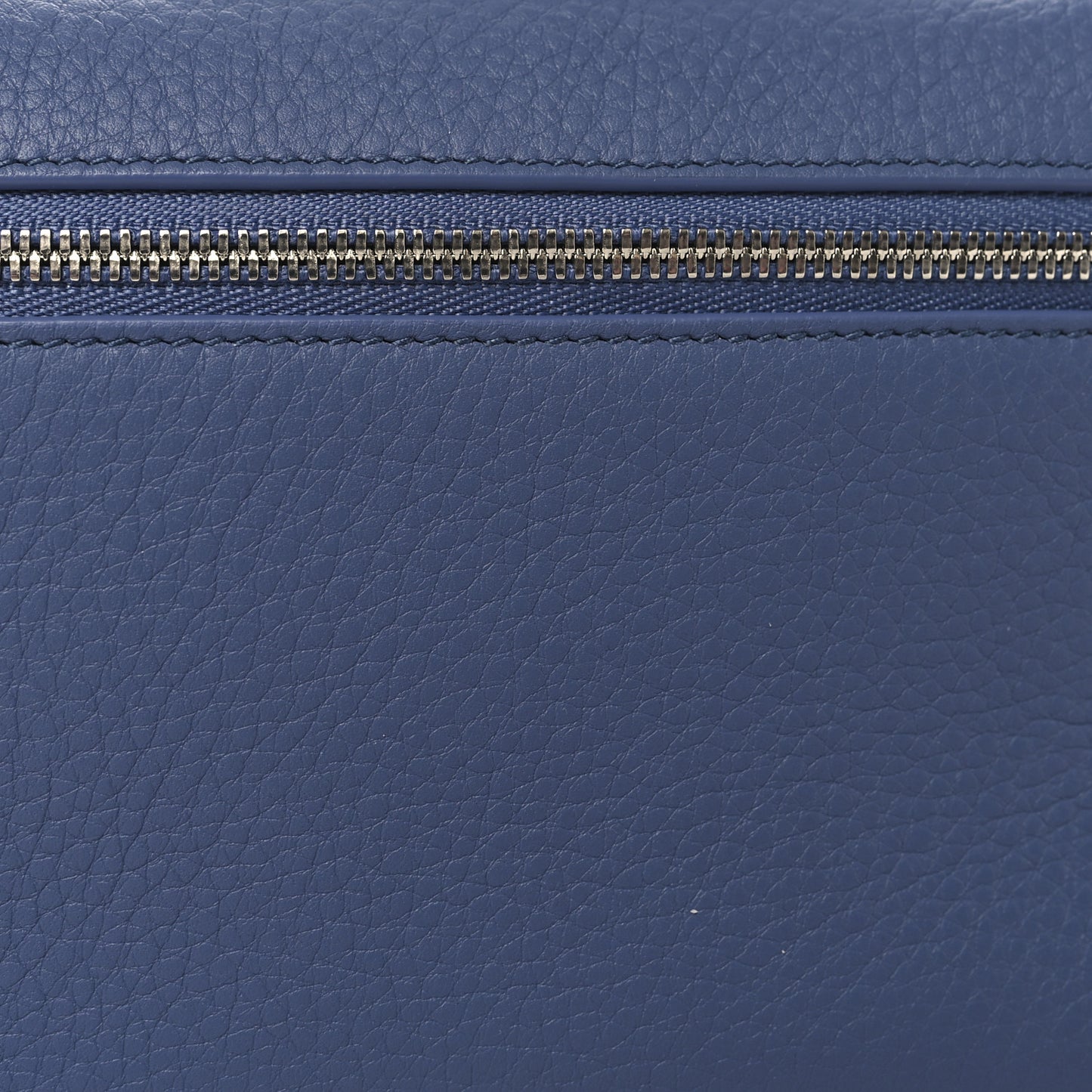 Grained Calfskin L19 Extra Pocket Pouch Cloud Sky