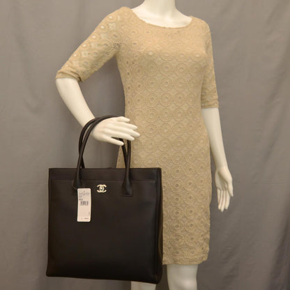 Chanel Calfskin Tall Cerf Tote Black 2 of 10