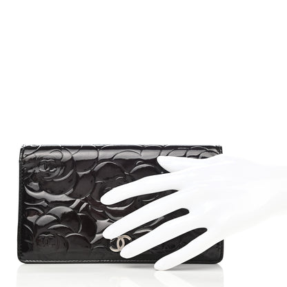 Chanel Patent Camellia Embossed Yen Wallet Black 2 of 13