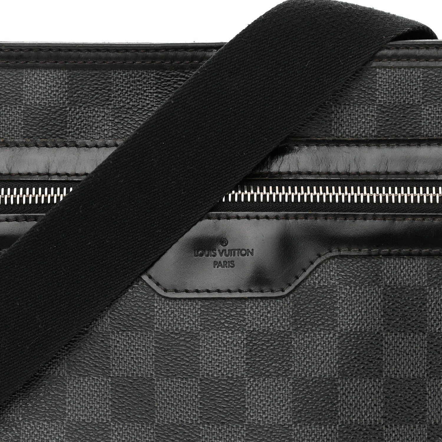 Louis Vuitton Damier Graphite Thomas 7 of 9