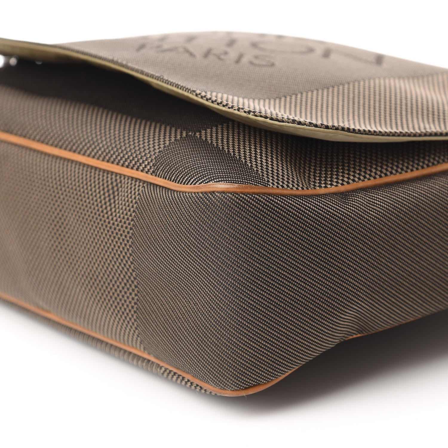 Louis Vuitton Damier Geant Messenger Bag Terre 7 of 11