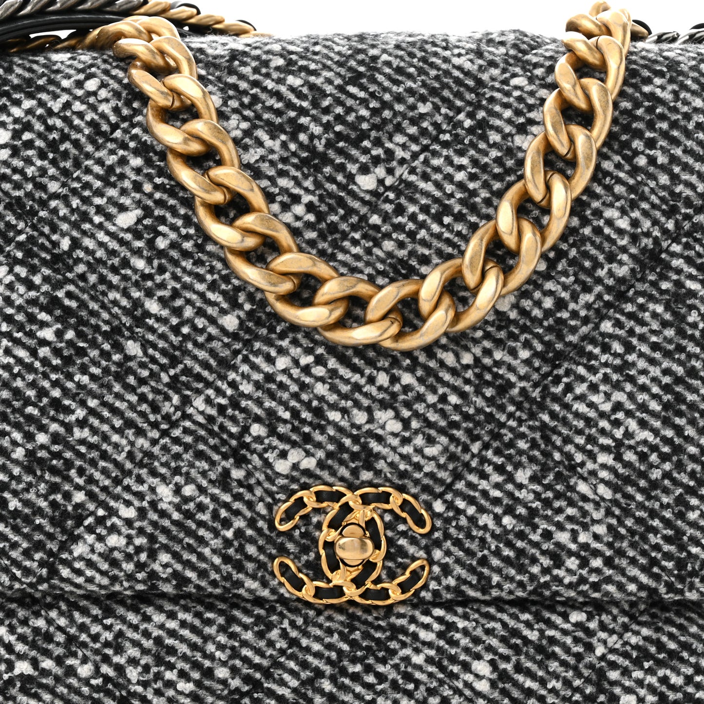 Tweed Quilted Maxi Chanel 19 Flap Black White