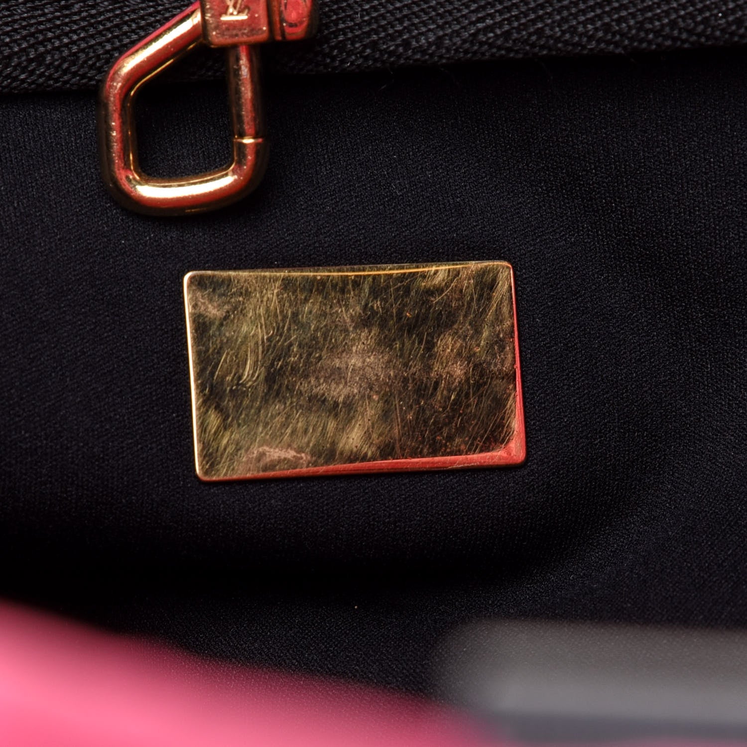 Louis Vuitton Monogram Scuba MM Fuchsia 17 of 22