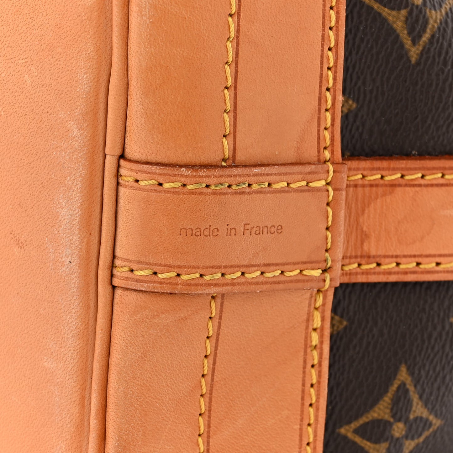 Monogram Noe