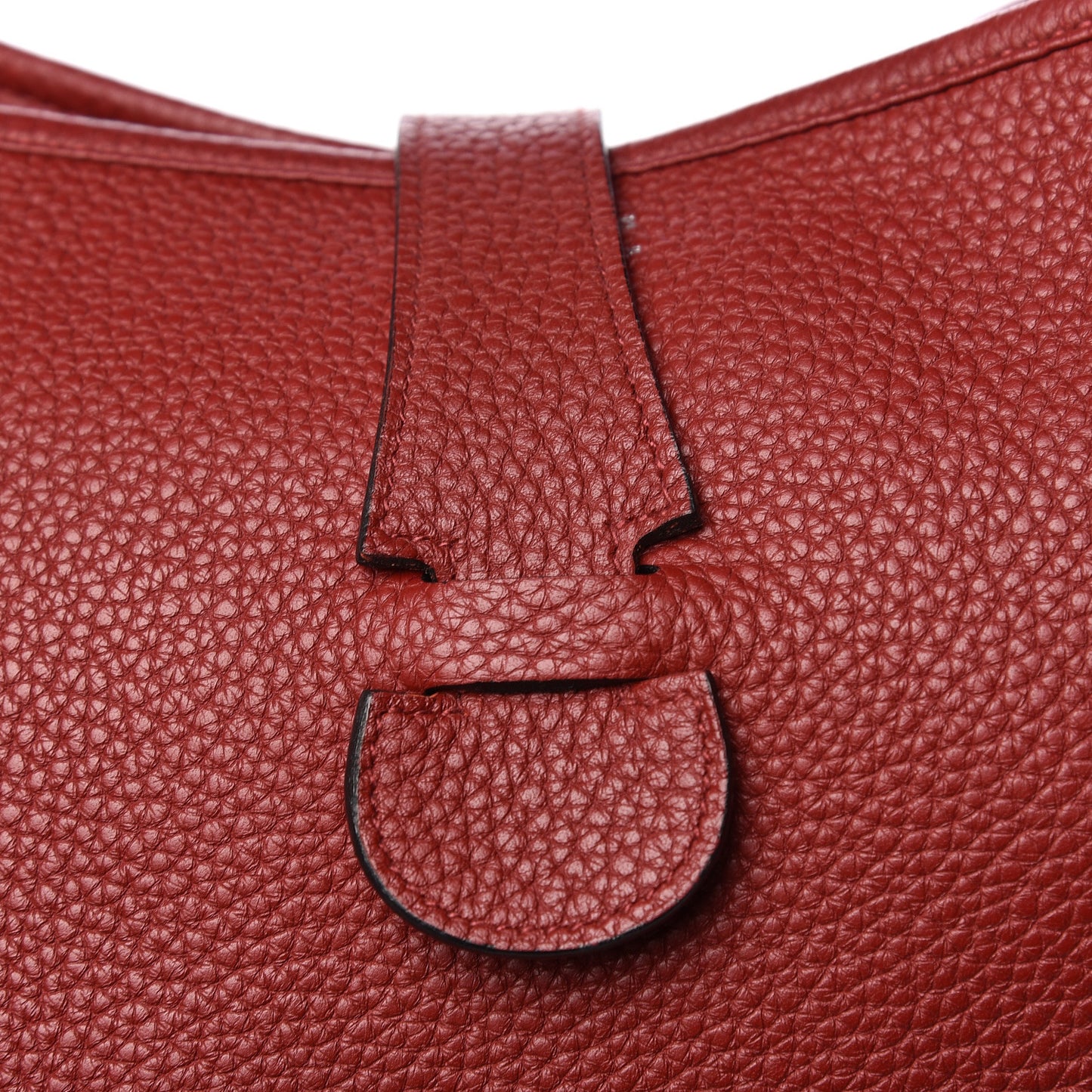 Taurillon Clemence Evelyne III TGM Rouge Grenat