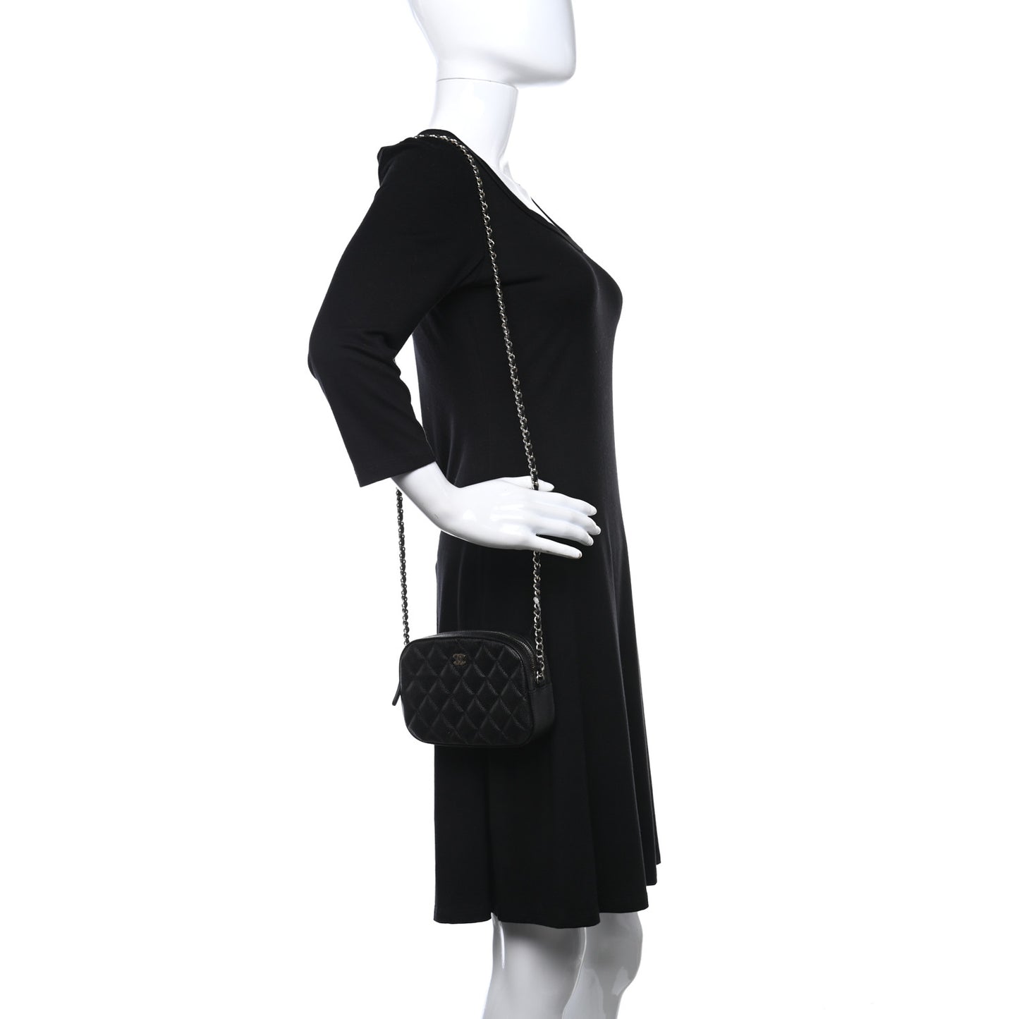 Caviar Quilted Vanity With Chain Black