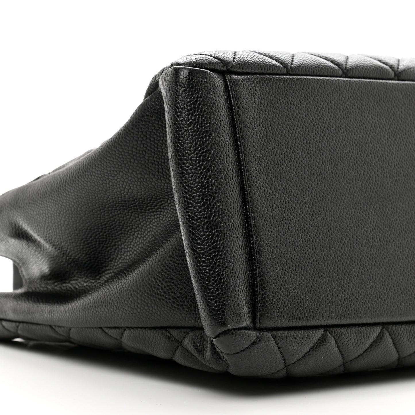 Caviar Quilted Grand Shopping Tote GST Black