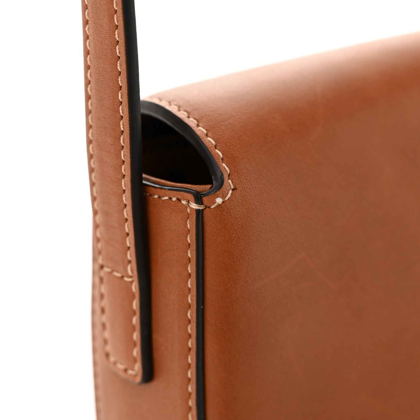 Natural Calfskin Triomphe Shoulder Bag Tan