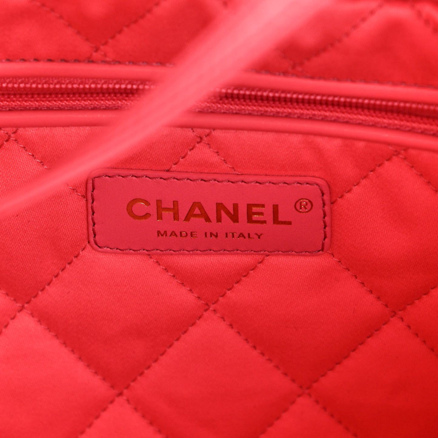 Shiny Calfskin Quilted Large Chanel 22 Coral Pink