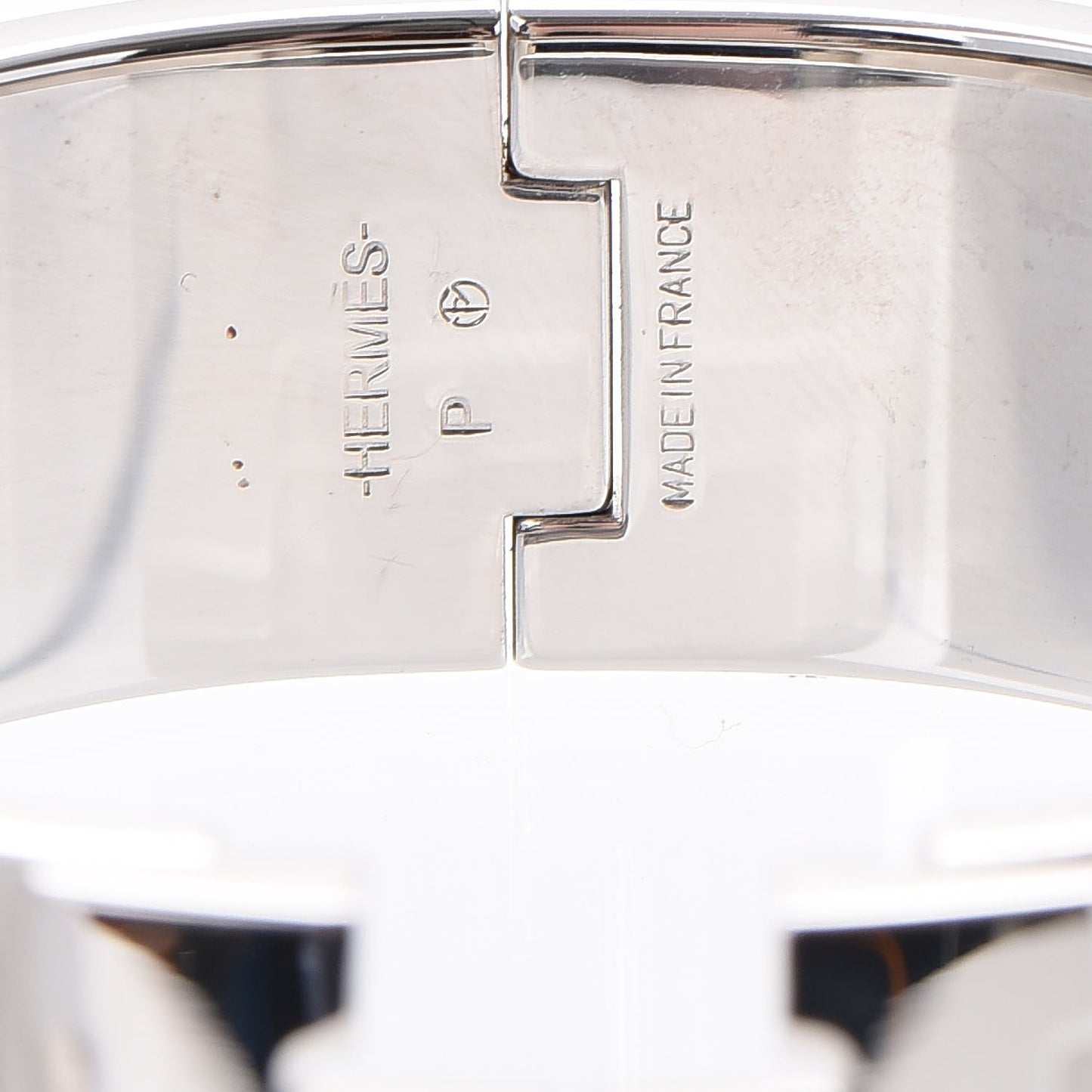 Enamel Wide Clic Clac H Bracelet PM White