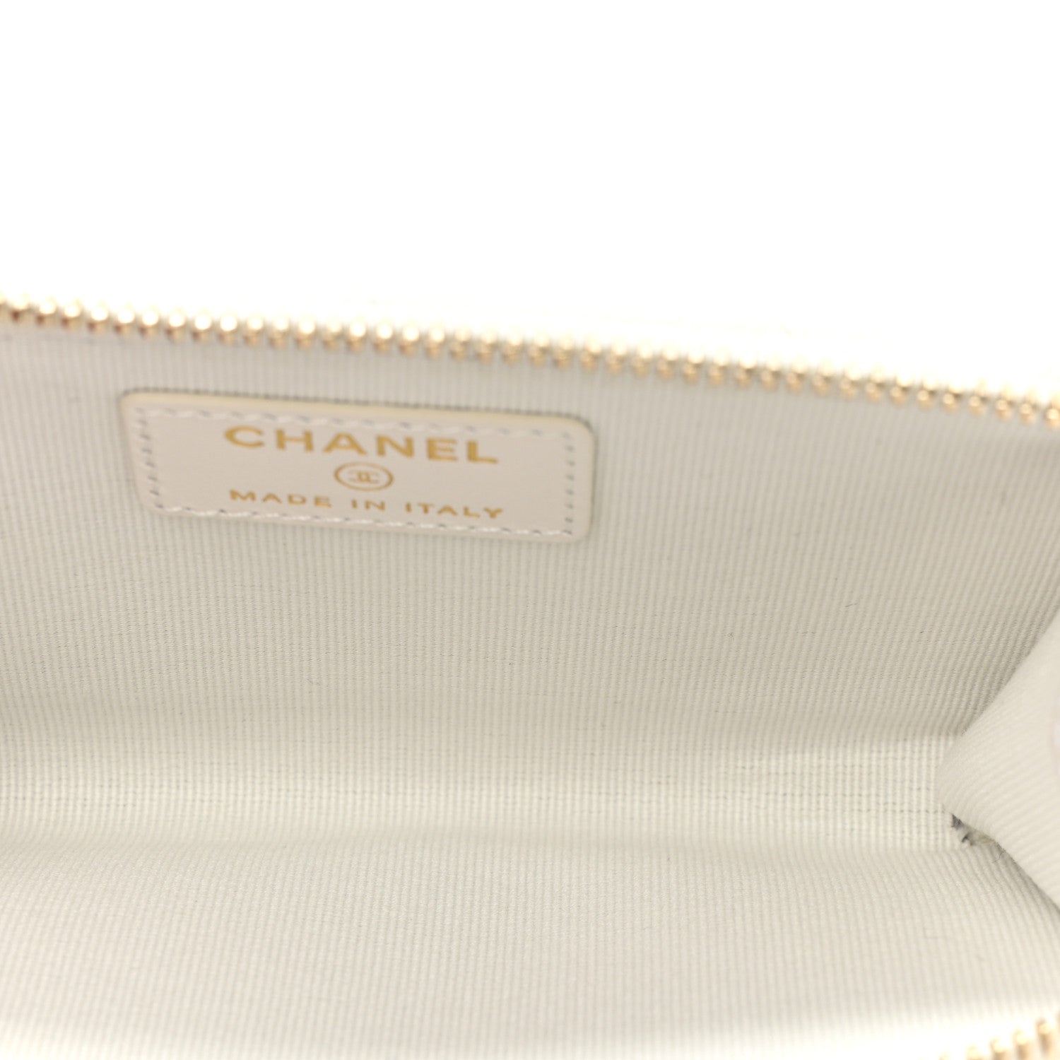 Chanel Caviar Quilted CC Zip Around Card Holder White 5 of 12