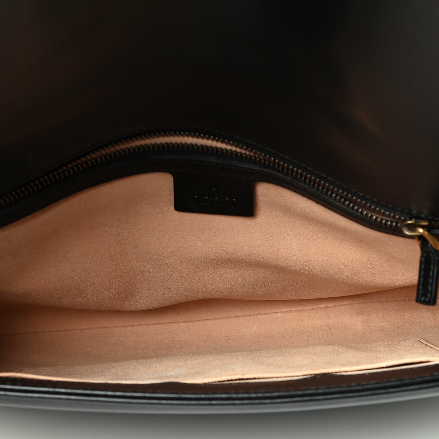Calfskin Matelasse GG Marmont Clutch Black