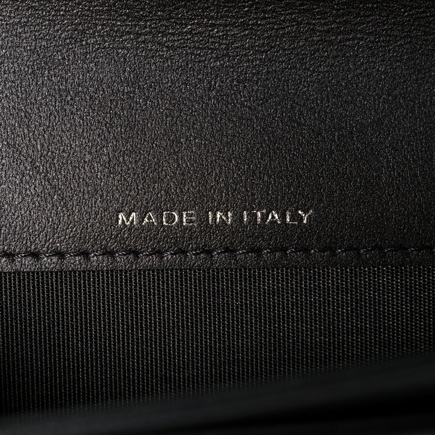 Goatskin Camellia Embossed Flap Card Holder Wallet Grey