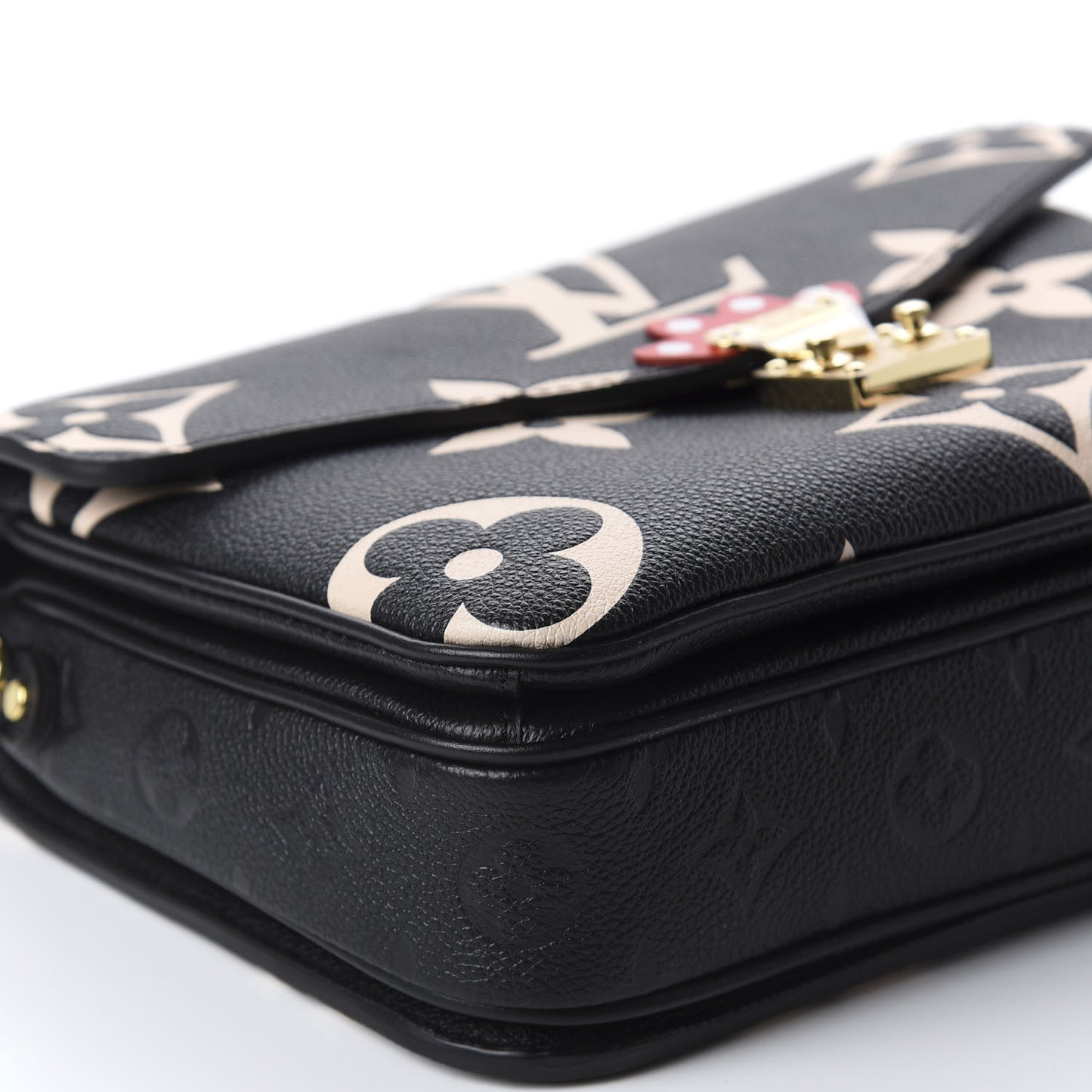 Empreinte Monogram Giant Crafty Pochette Metis Black Creme