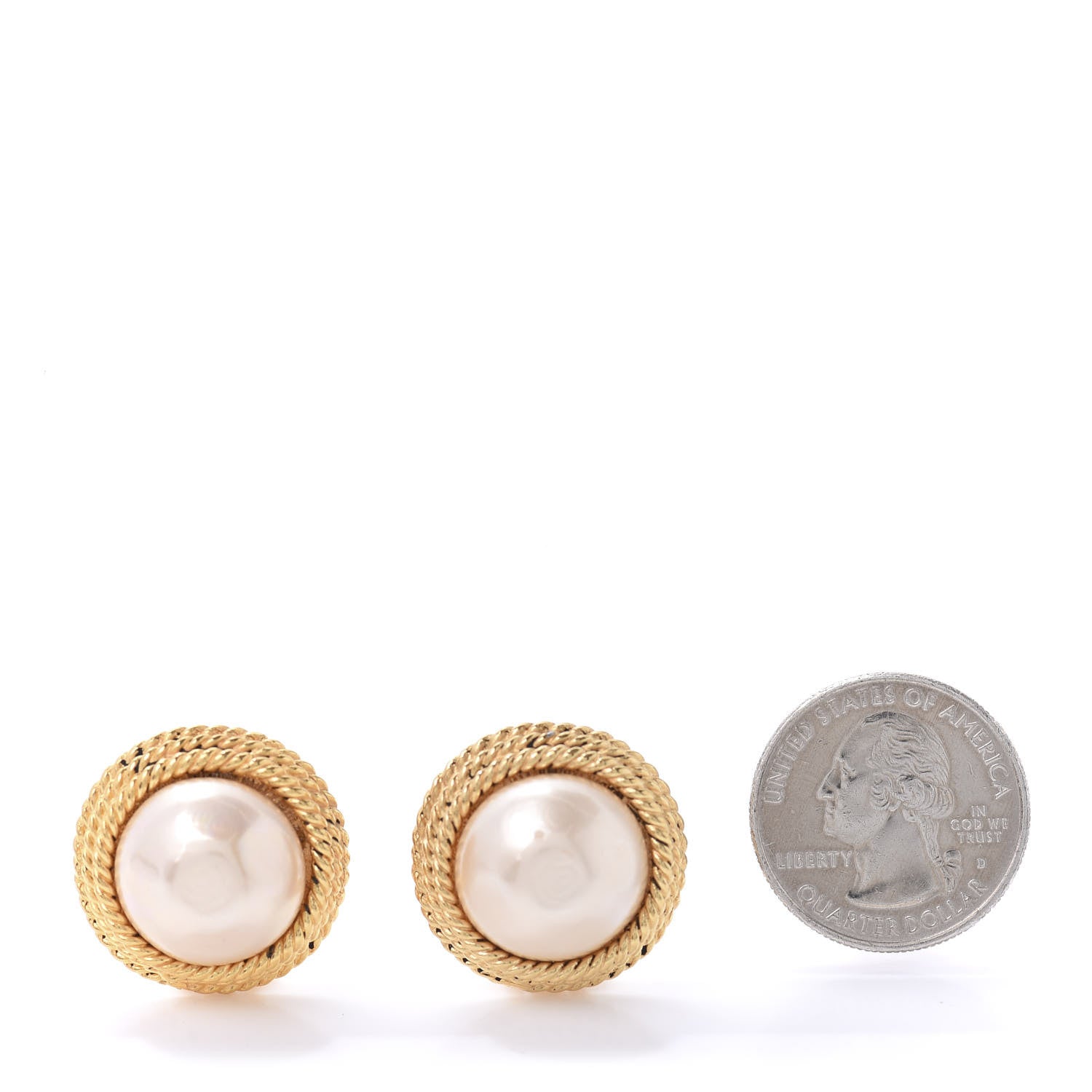 Chanel Pearl Round Clip On Earrings Gold 2 of 4