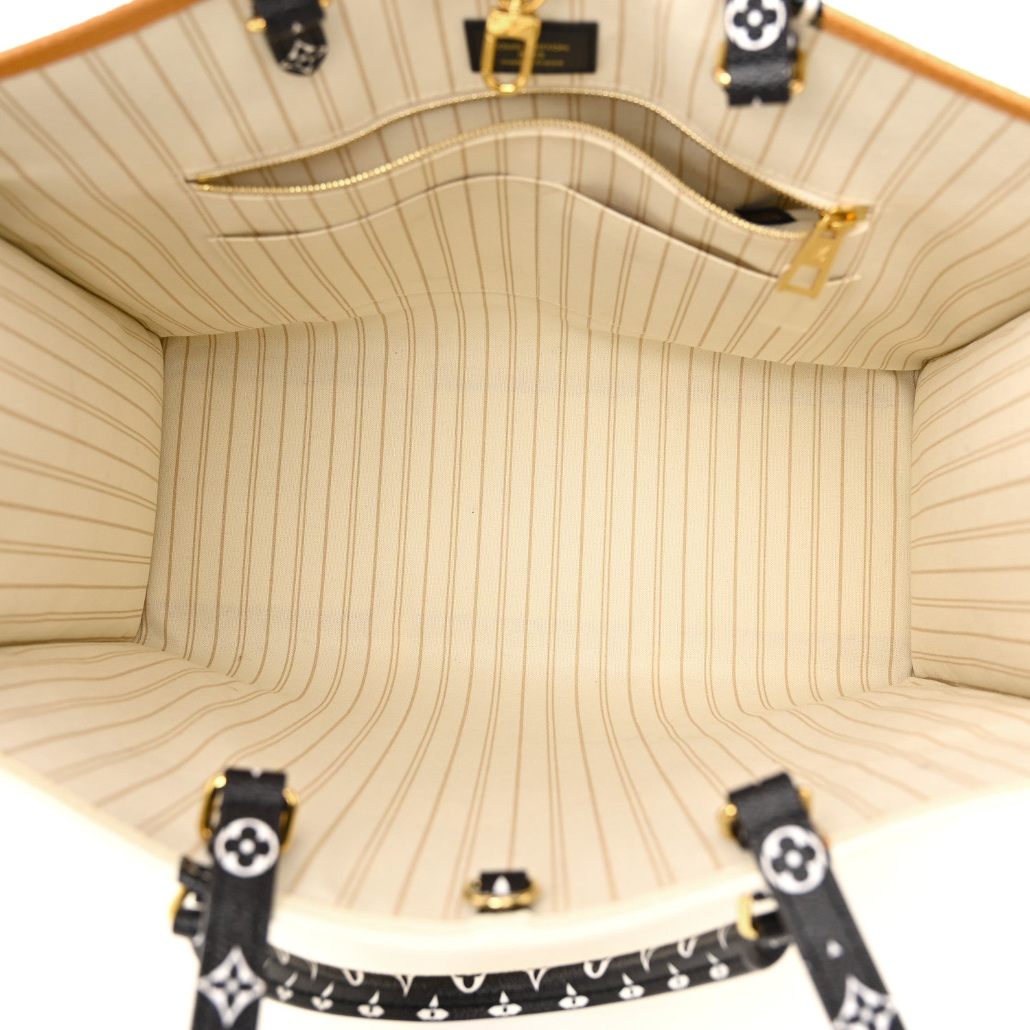 Louis Vuitton Monogram Giant Jungle Onthego GM Ivory 5 of 10