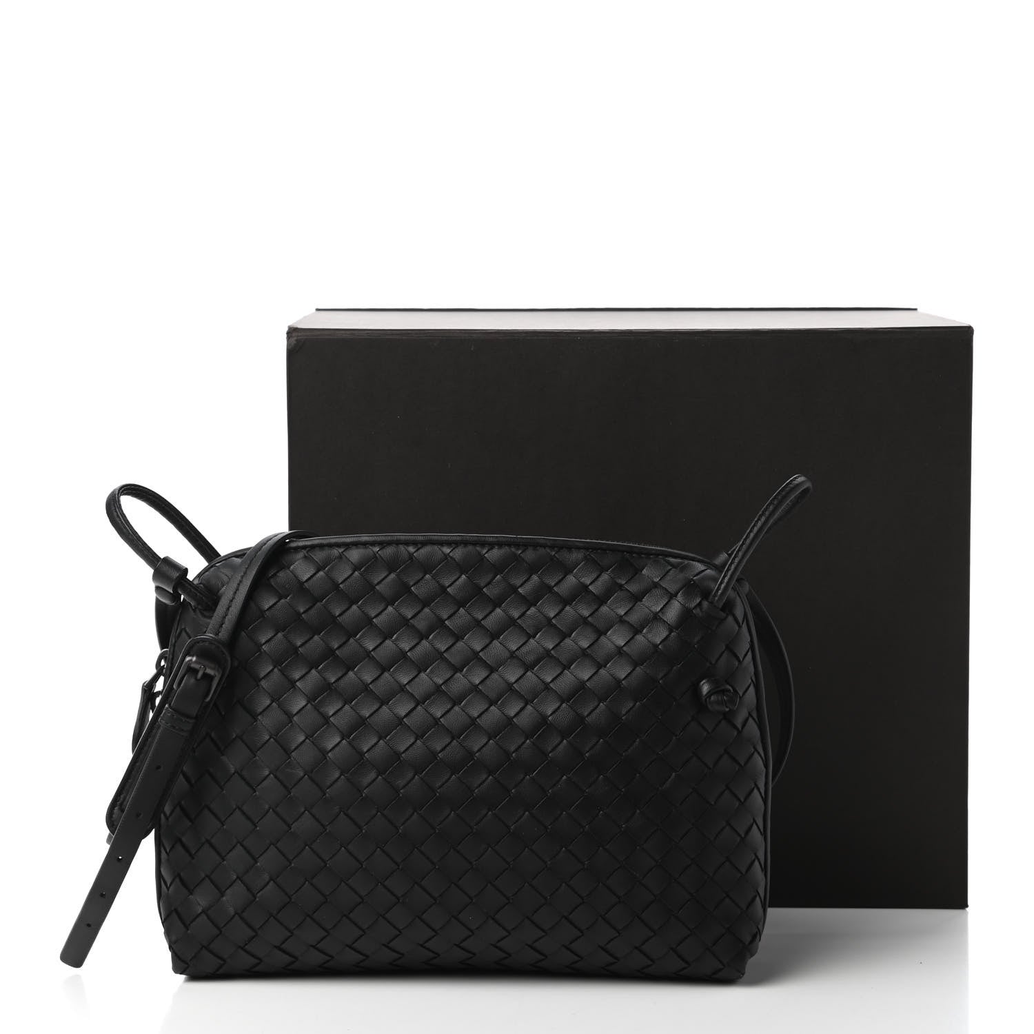 Bottega Veneta Nappa Intrecciato Nodini Bag Black 11 of 11