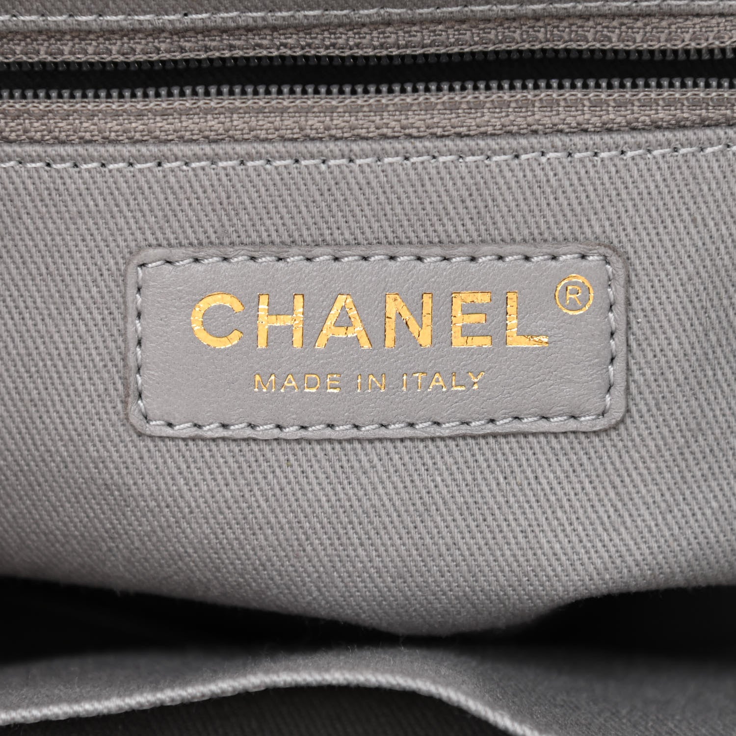 Chanel Caviar Quilted Small Business Affinity Flap Grey 6 of 10