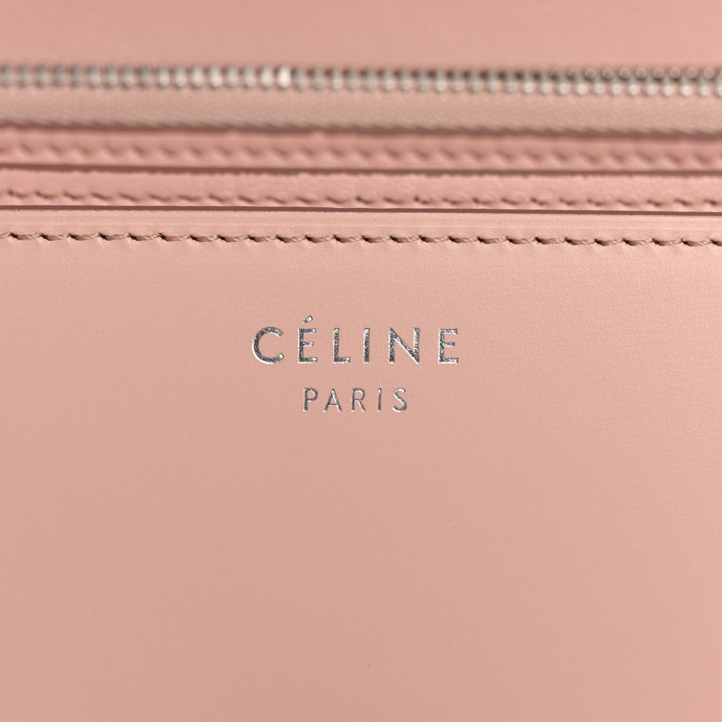 Smooth Calfskin Medium Classic Box Flap Bag Pink