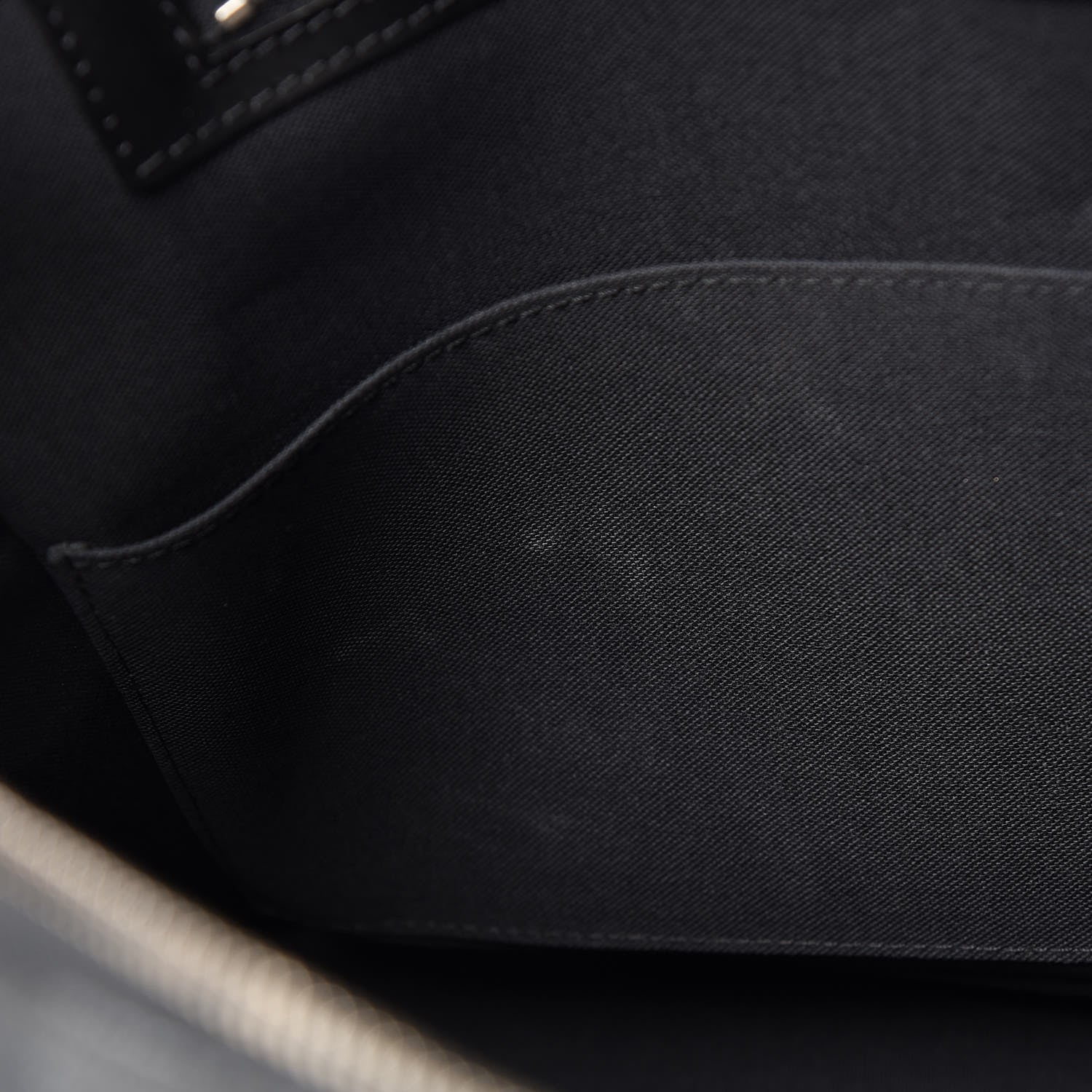 Louis Vuitton Damier Graphite Porte-Documents Voyage GM 7 of 9