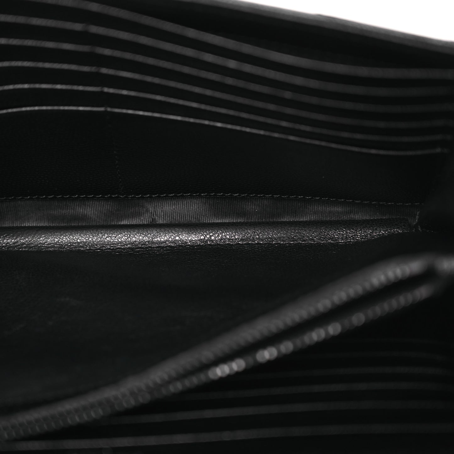 Grain De Poudre Matelasse Chevron Monogram Monochrome Envelope Chain Wallet Black