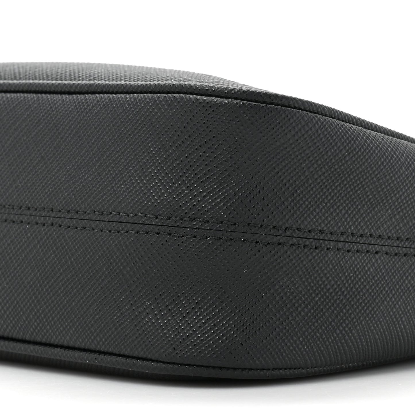 Saffiano Lux Re-Edition 2005 Shoulder Bag Black