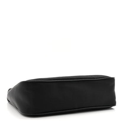 Prada Nylon Re-Edition 2005 Shoulder Bag Black 4 of 9