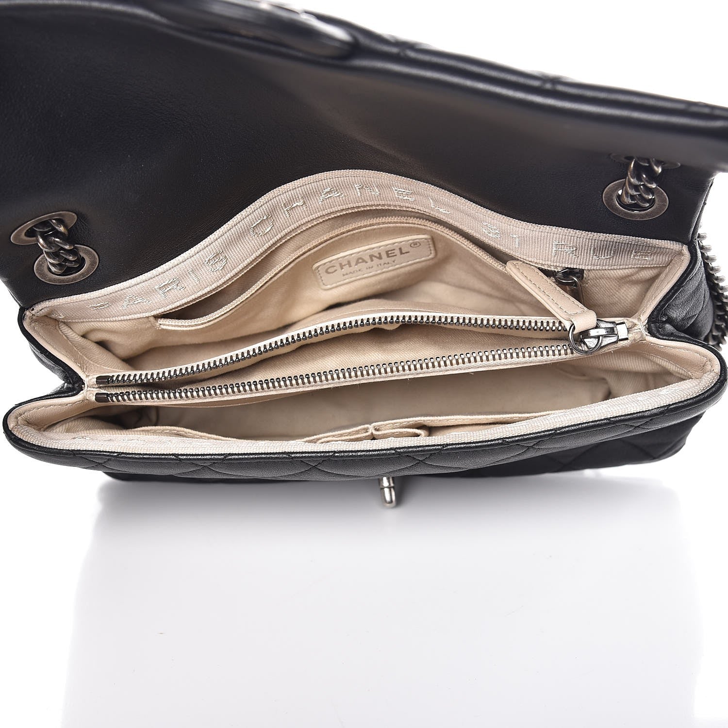 Chanel Shiny Lambskin Quilted Medium Burgundy Rocks Flap Black 5 of 12