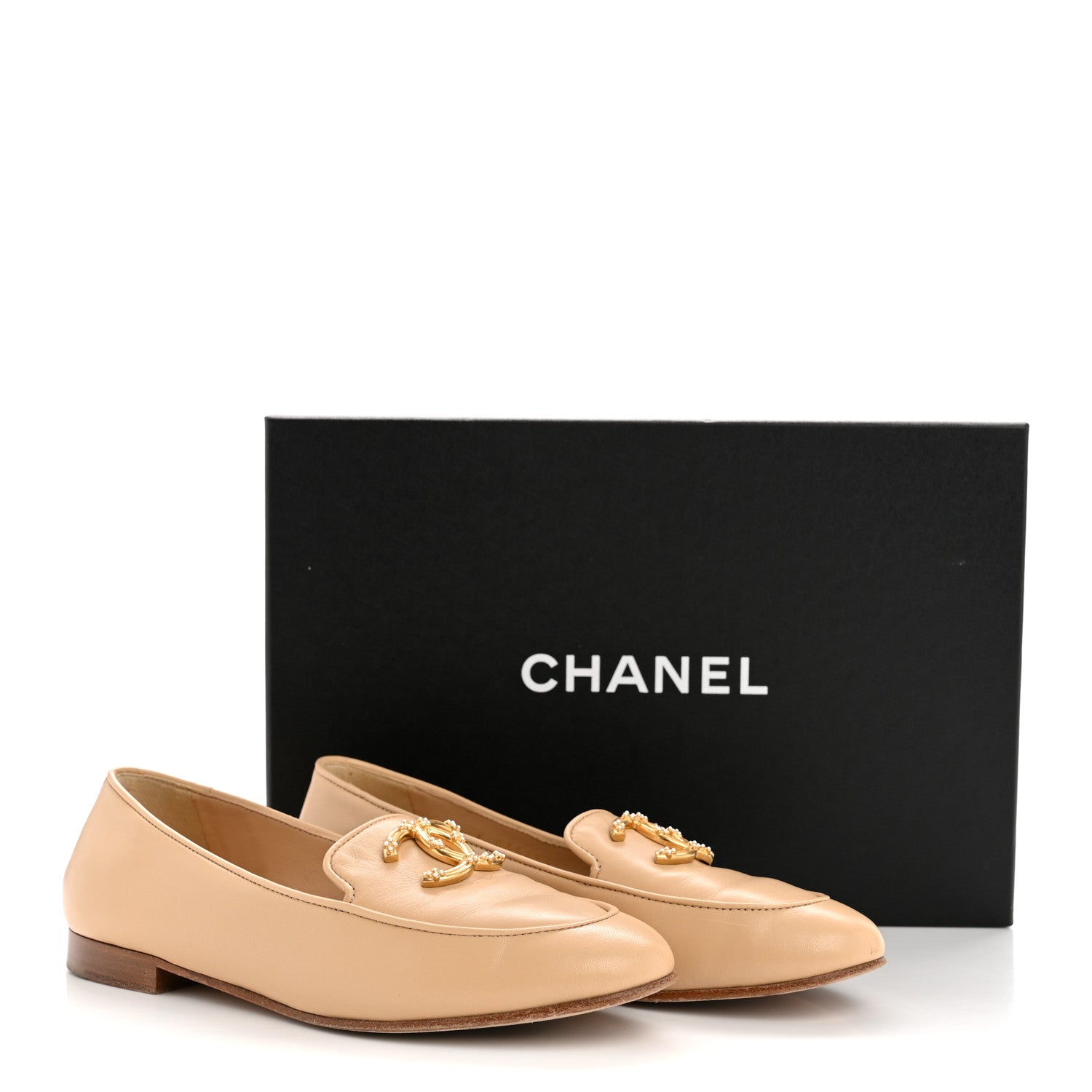Chanel Lambskin Pearl CC Loafers 36 Beige 1810704 – FASHIONPHILE
