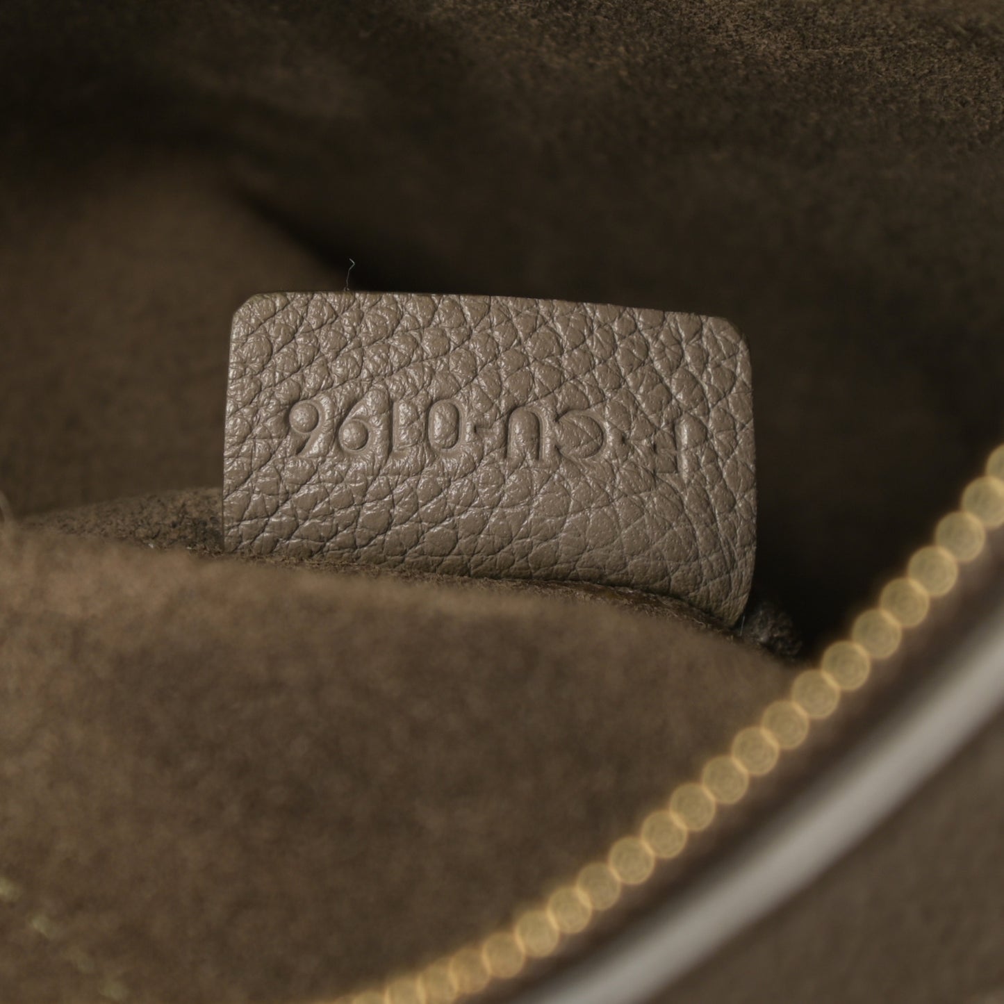 Soft Grained Calfskin Small Belt Cabas Phantom Taupe