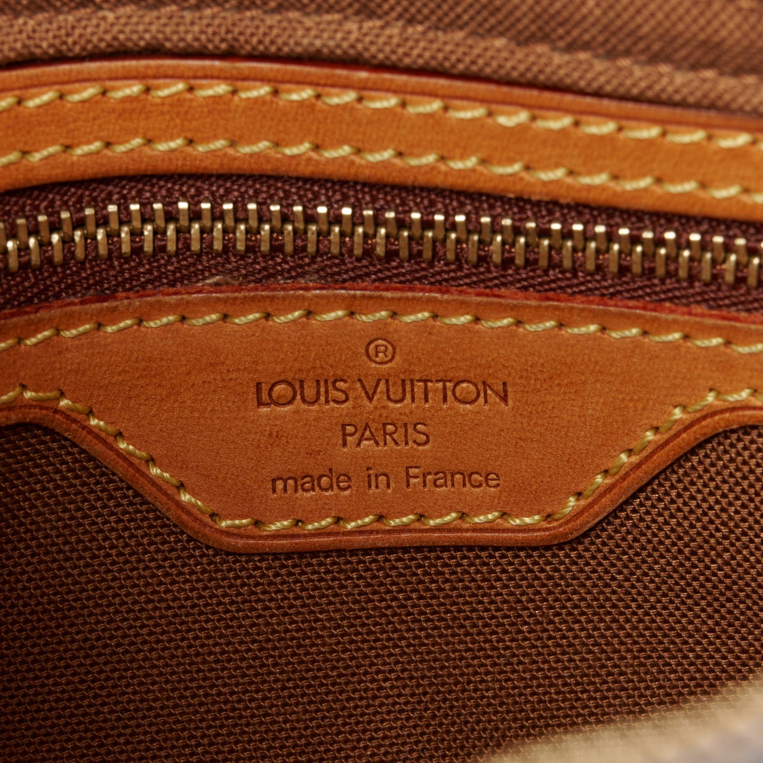 Louis Vuitton Monogram Trotteur 6 of 11