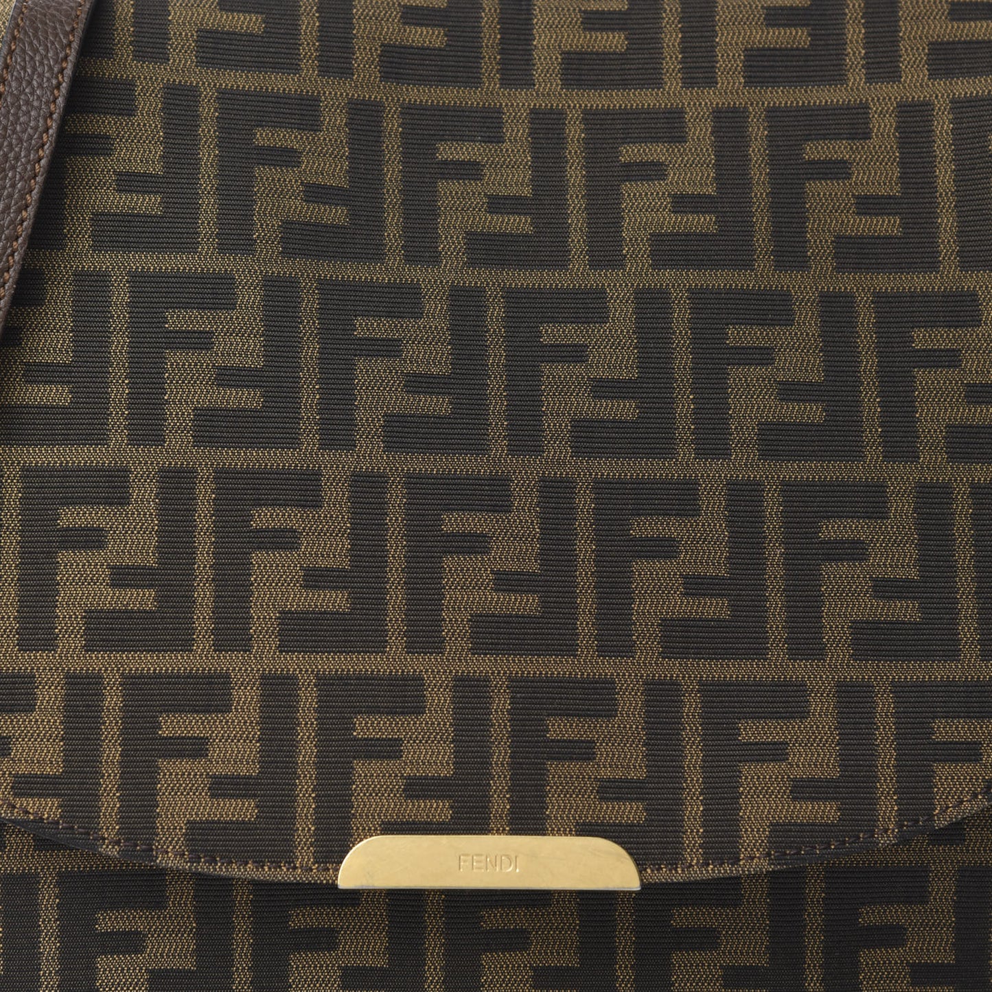 Zucca Vitello Artic Messenger Bag Tobacco Castagna