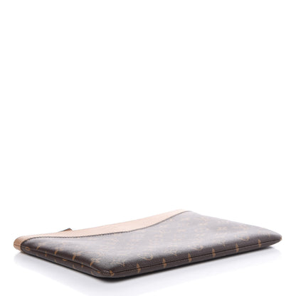 Louis Vuitton Monogram Daily Pouch Sesame 4 of 10