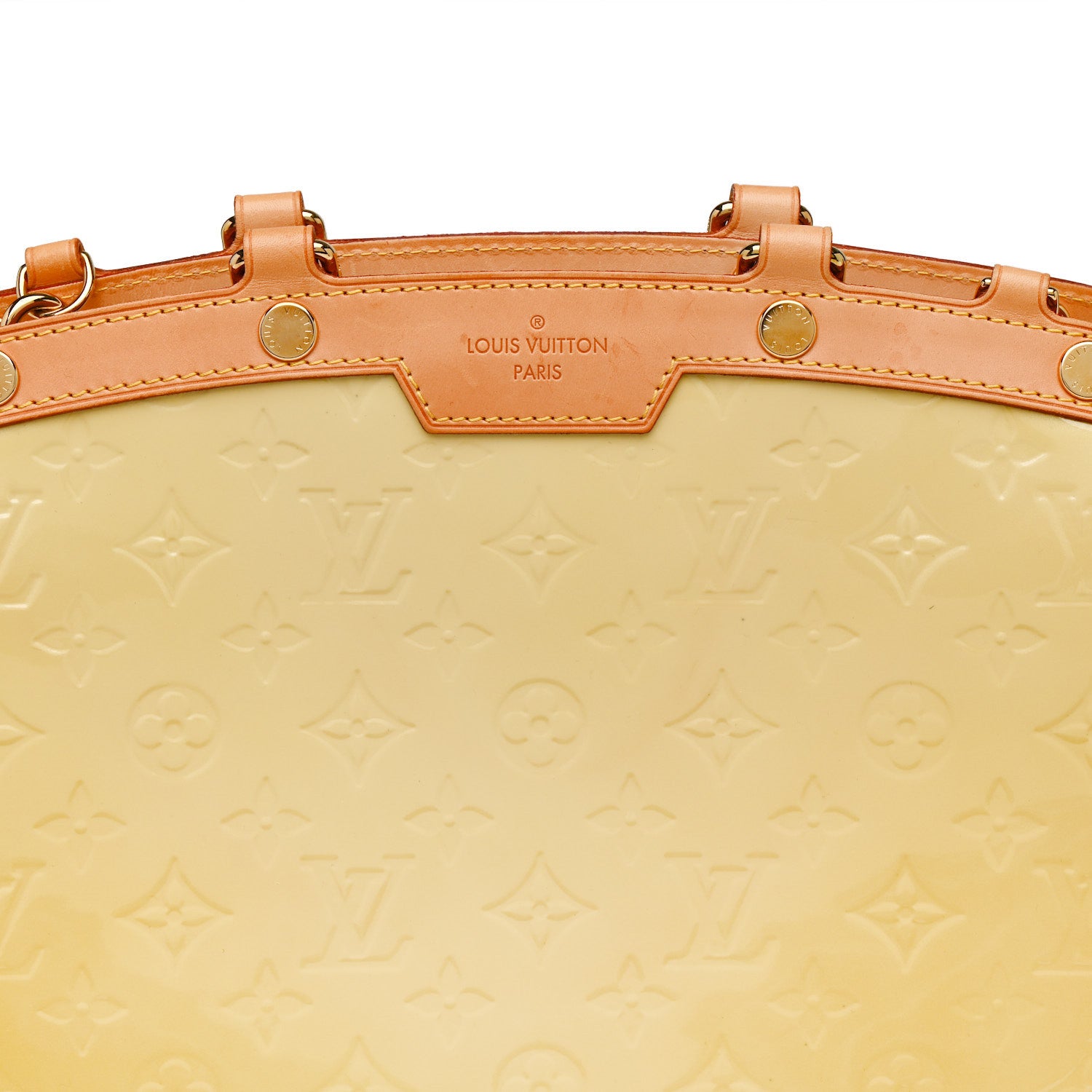 Louis Vuitton Vernis Brea MM Blanc Corail 1790276 – FASHIONPHILE