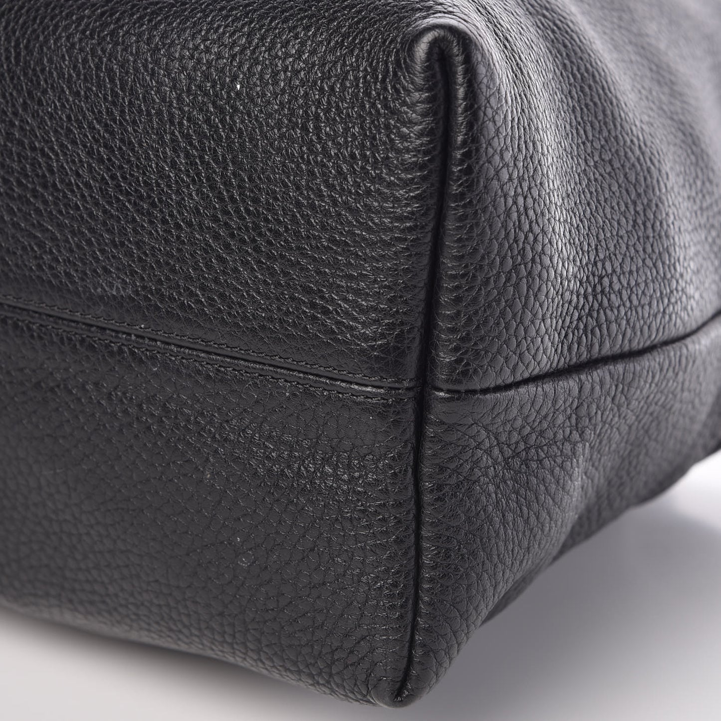 London Grainy Calfskin Medium Baynard Tote Black