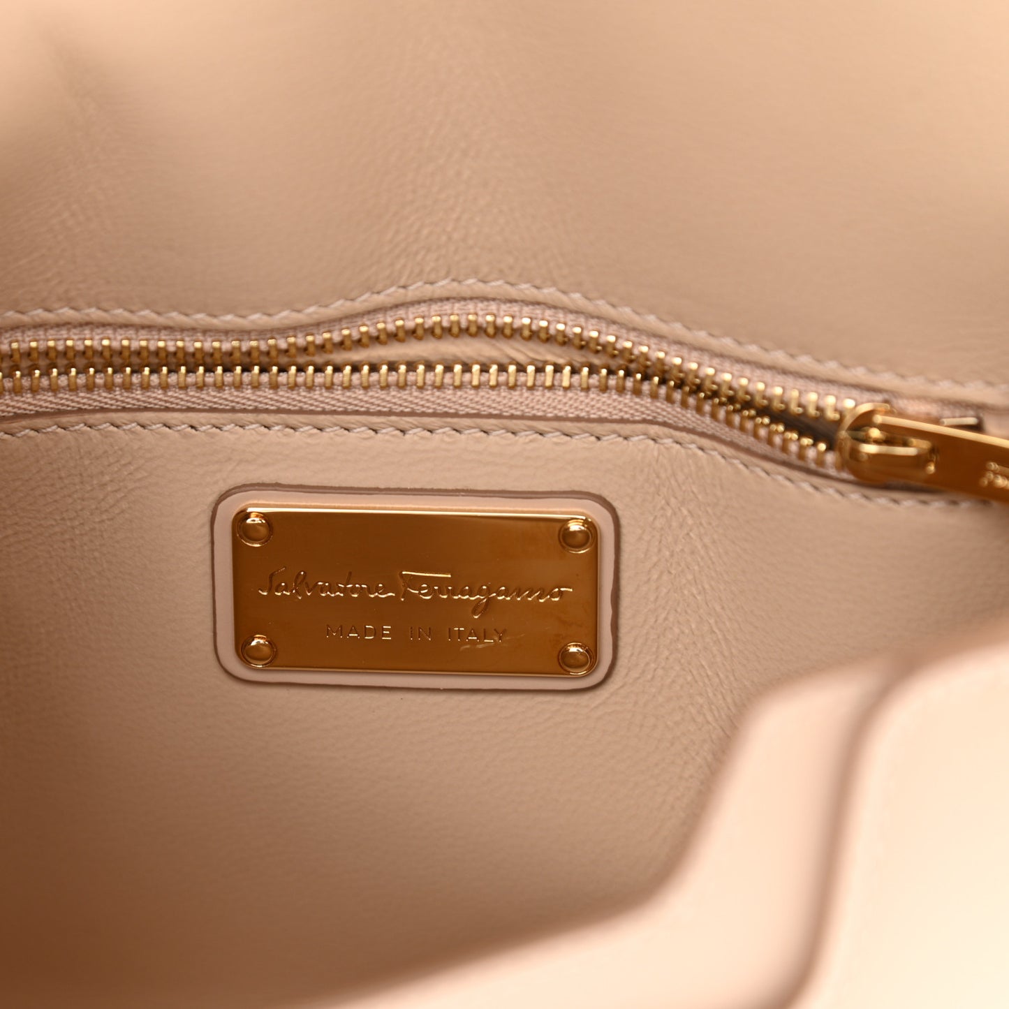 Smooth Calfskin Small Anna Shoulder Bag New Bisque