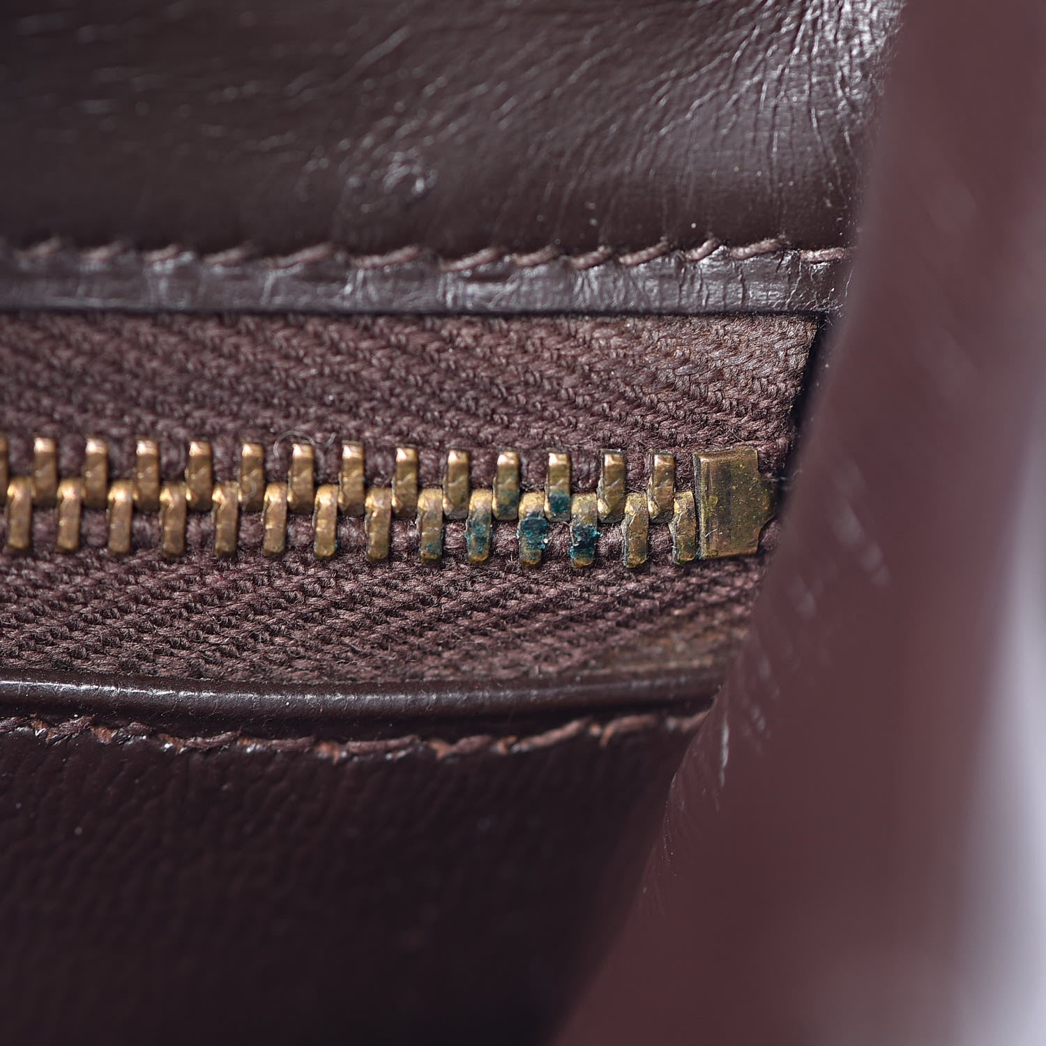 Hermes Box Kelly Retourne 32 Chocolate 29 of 64