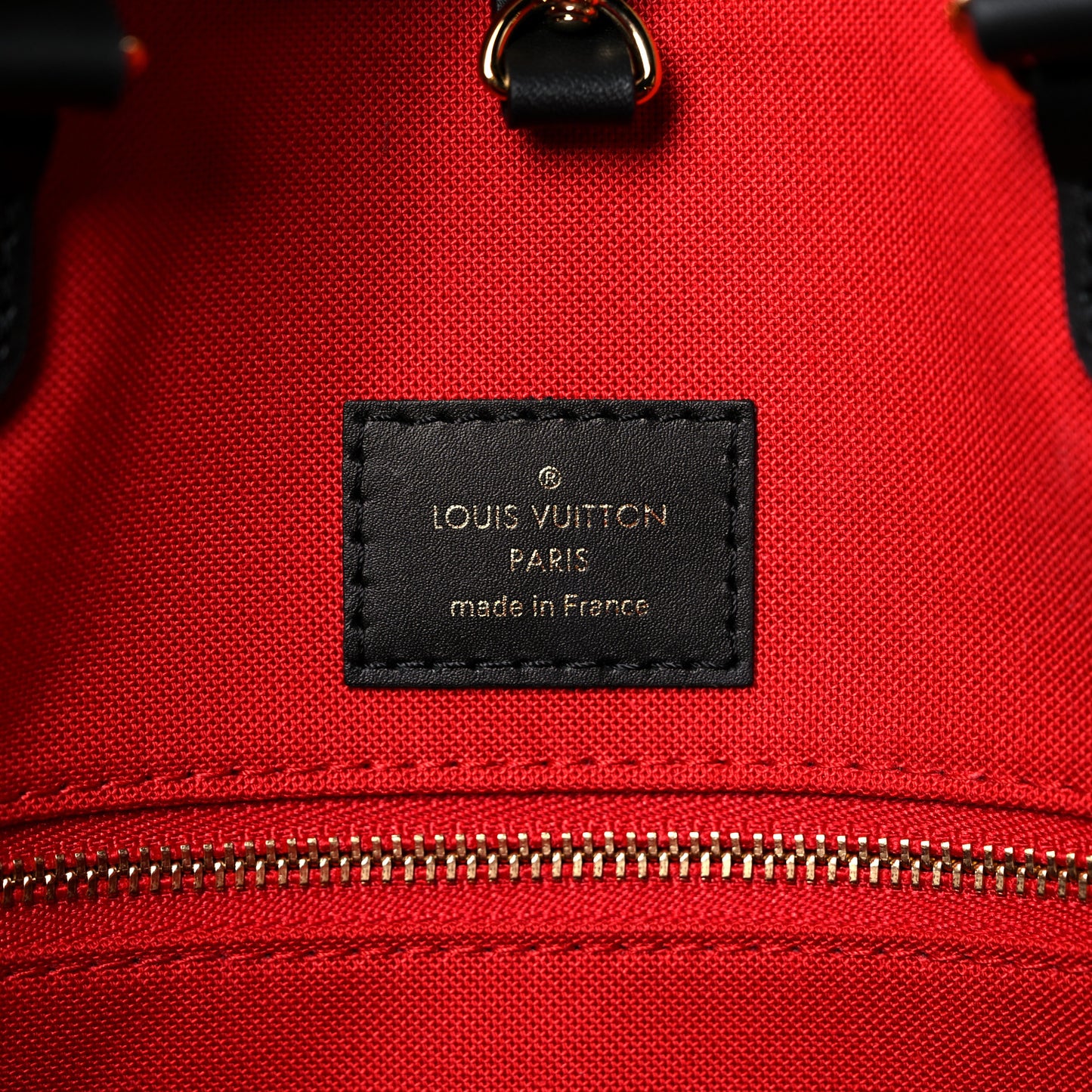 Reverse Monogram Giant Onthego MM