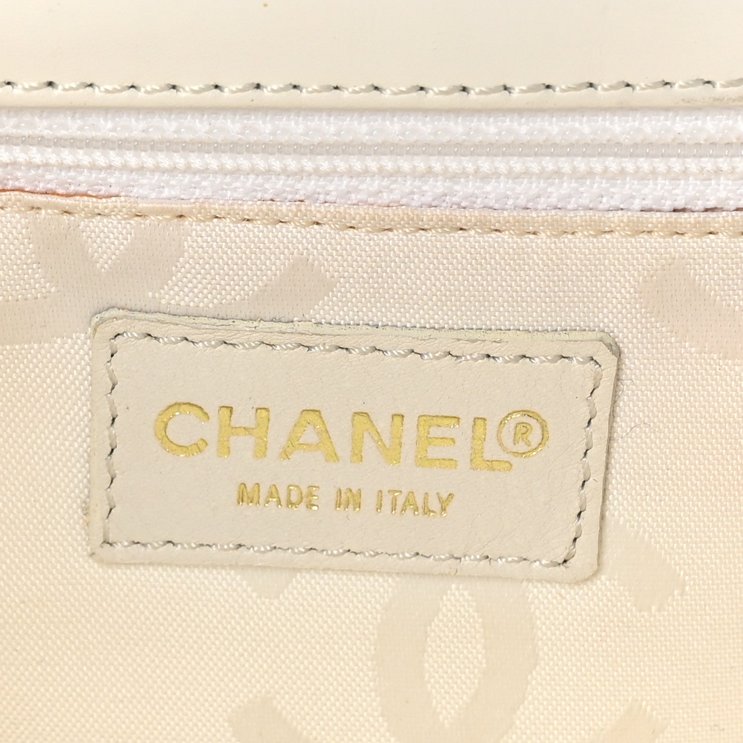 Chanel Calfskin Wild Stitch Shoulder Bag White 6 of 14
