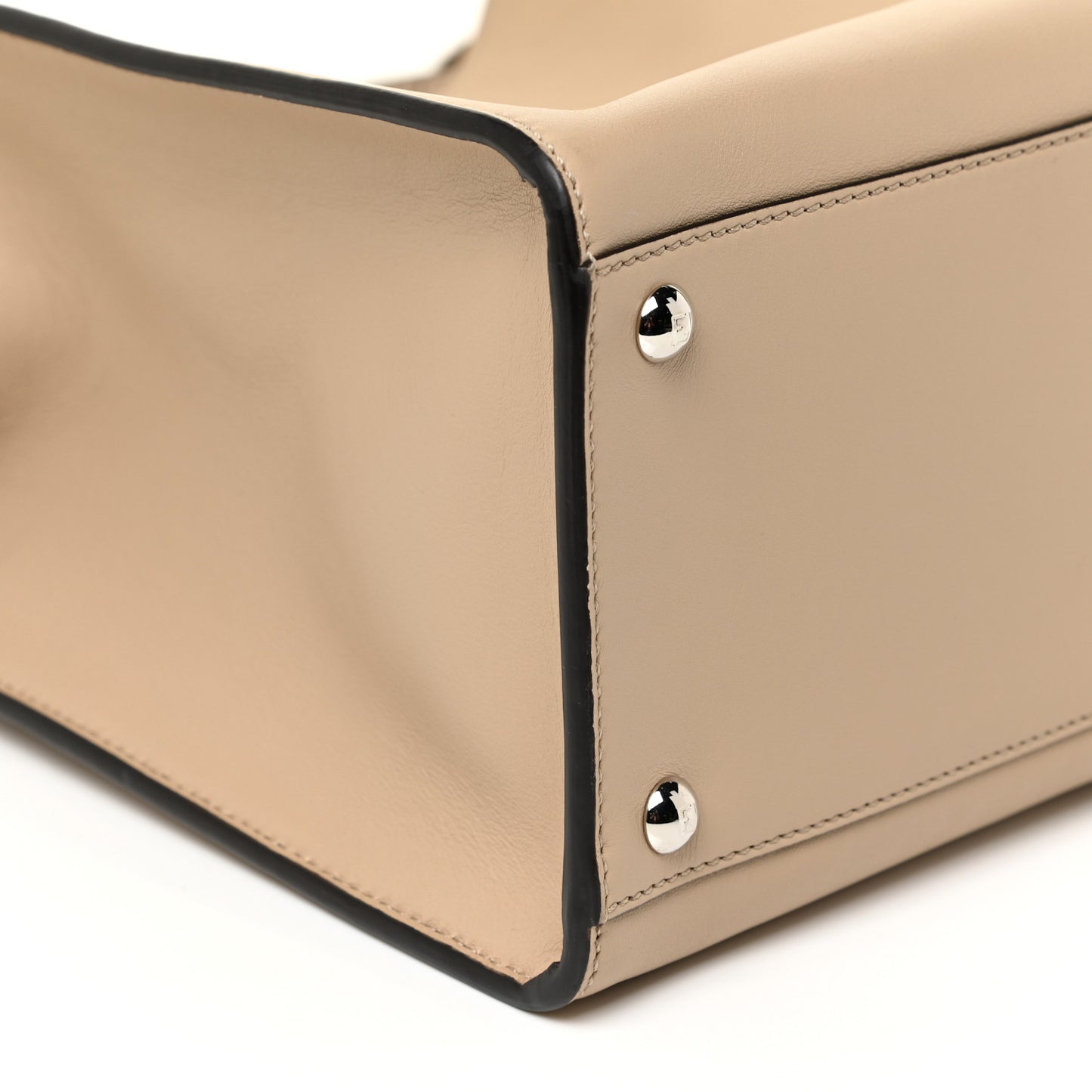 Vitello Seta Light Camoscio Medium Peekaboo X-Lite Amido Ciclamino