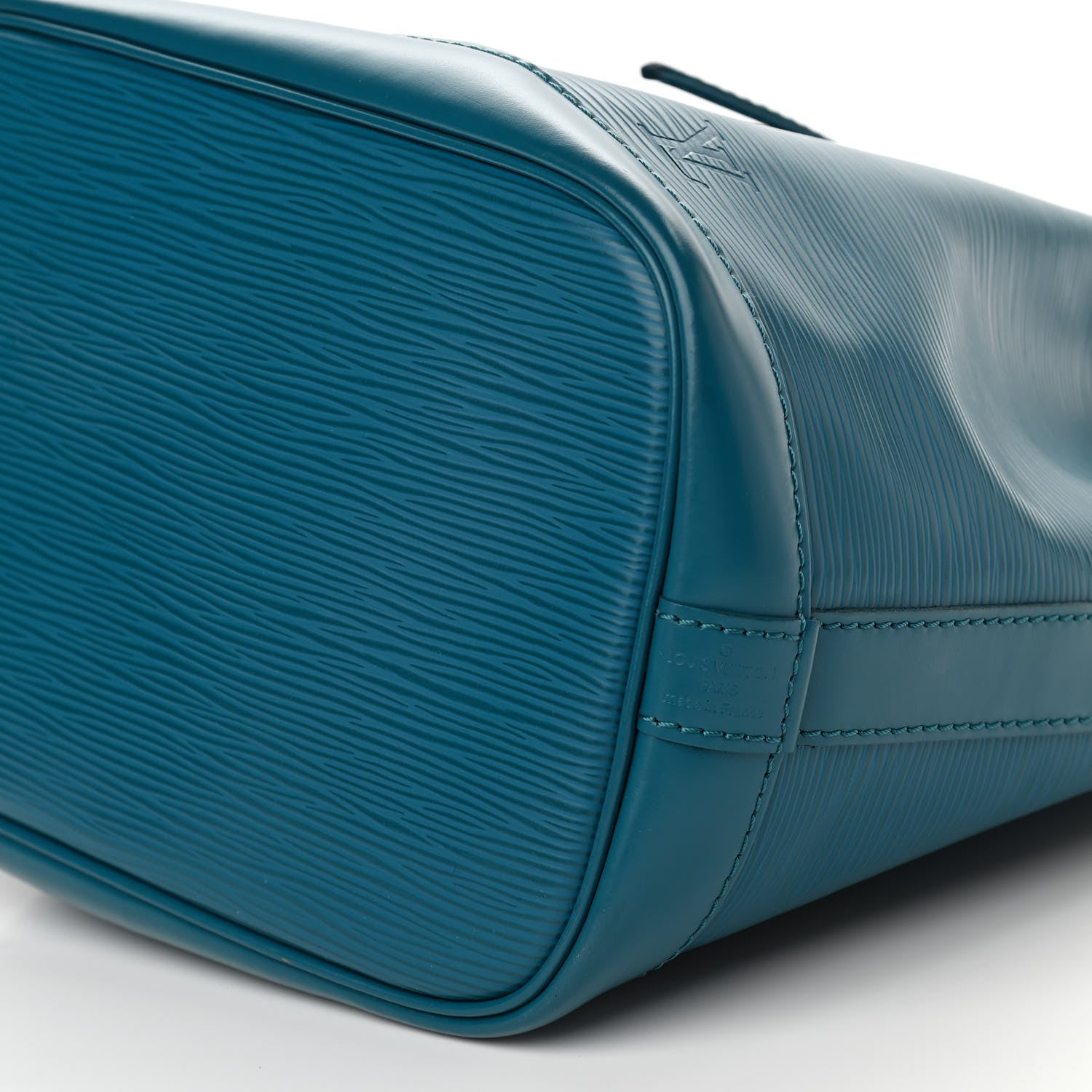 Louis Vuitton Epi Noe BB Cyan 9 of 9