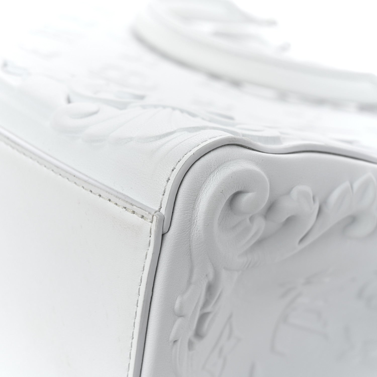 Louis Vuitton Calfskin LV Ornament Sac Plat 24H Optic White 10 of 16