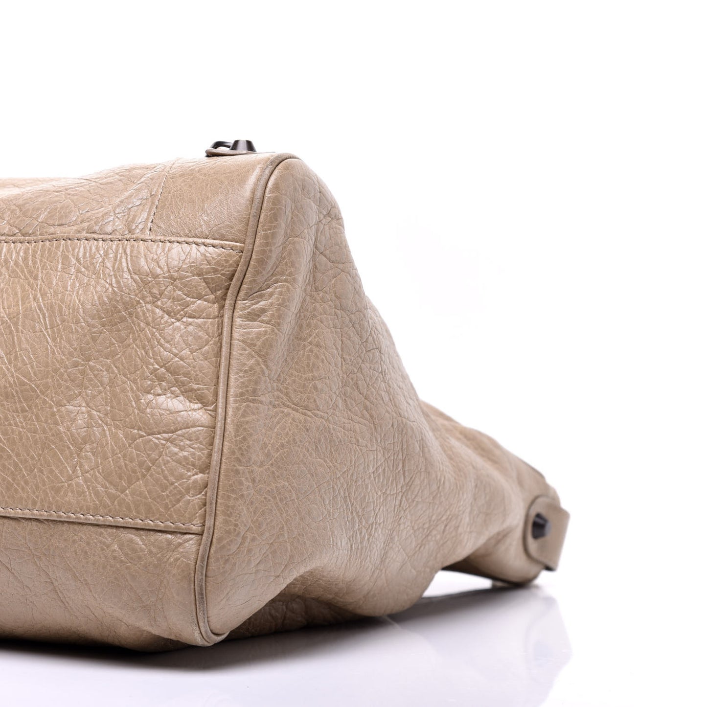 Agneau Classic Hardware Velo Latte Beige