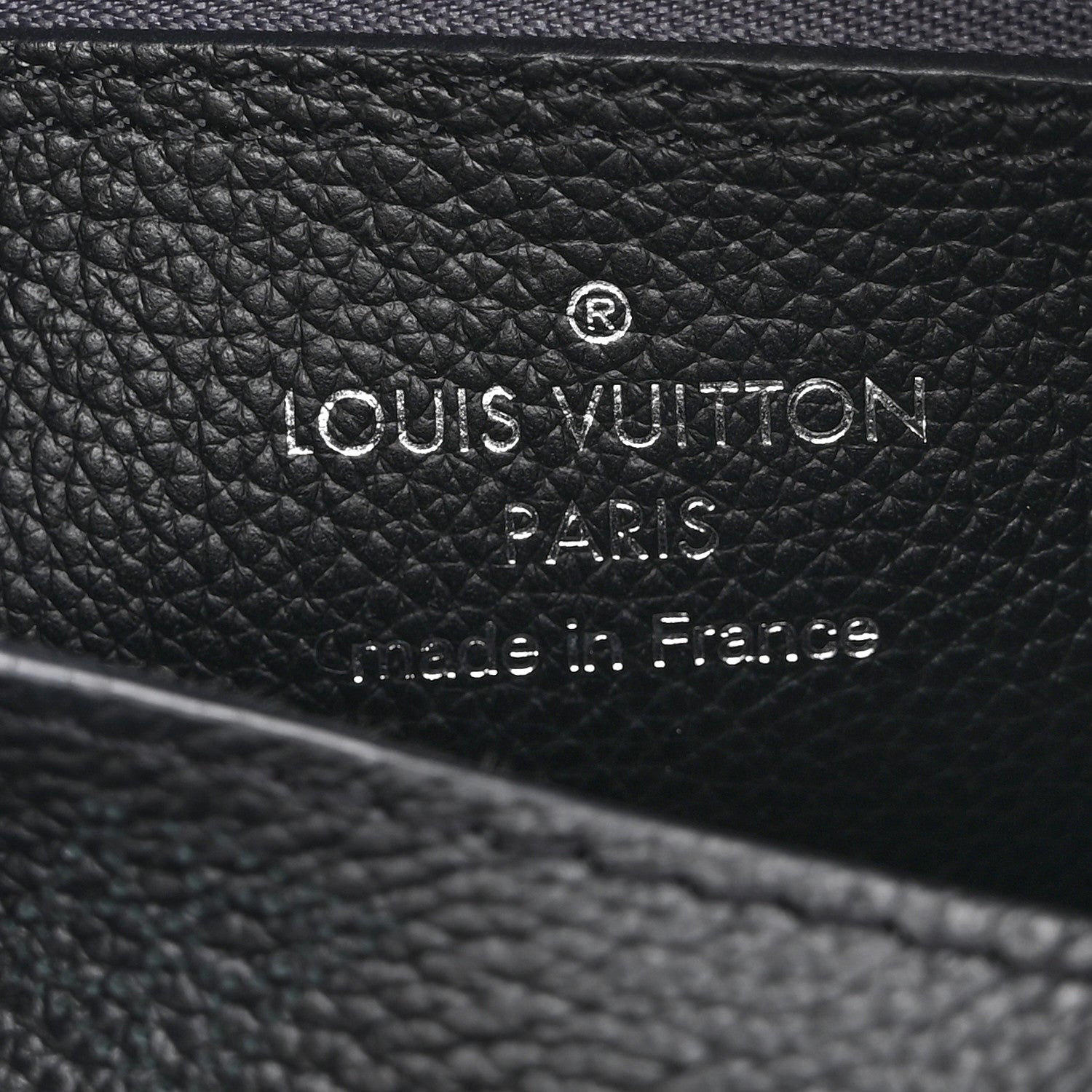 Louis Vuitton Mahina Carmel Hobo Black 6 of 9